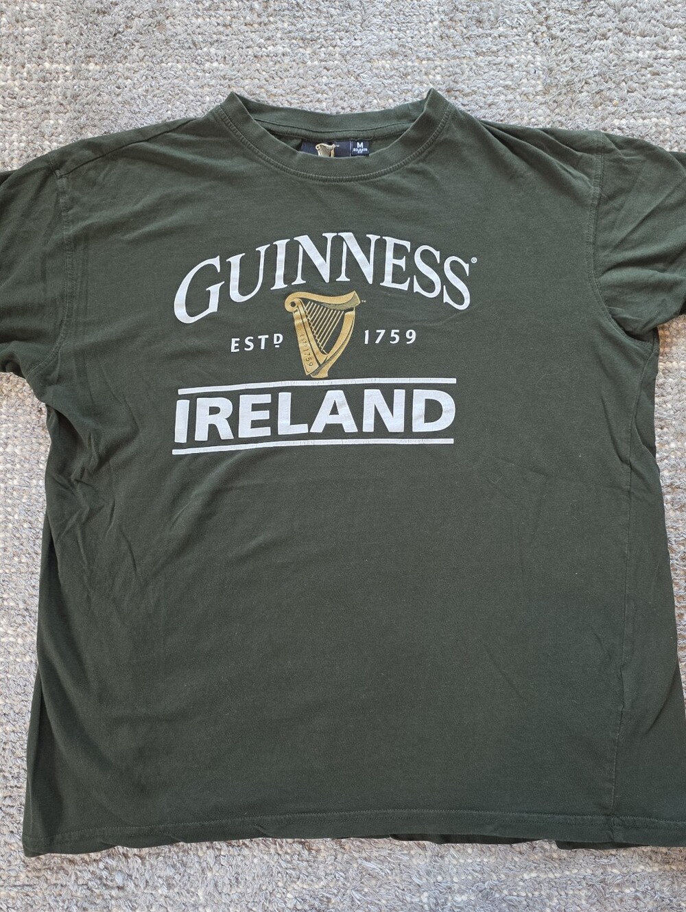 Guinness shirt Mens Medium official relaxed fit olive green